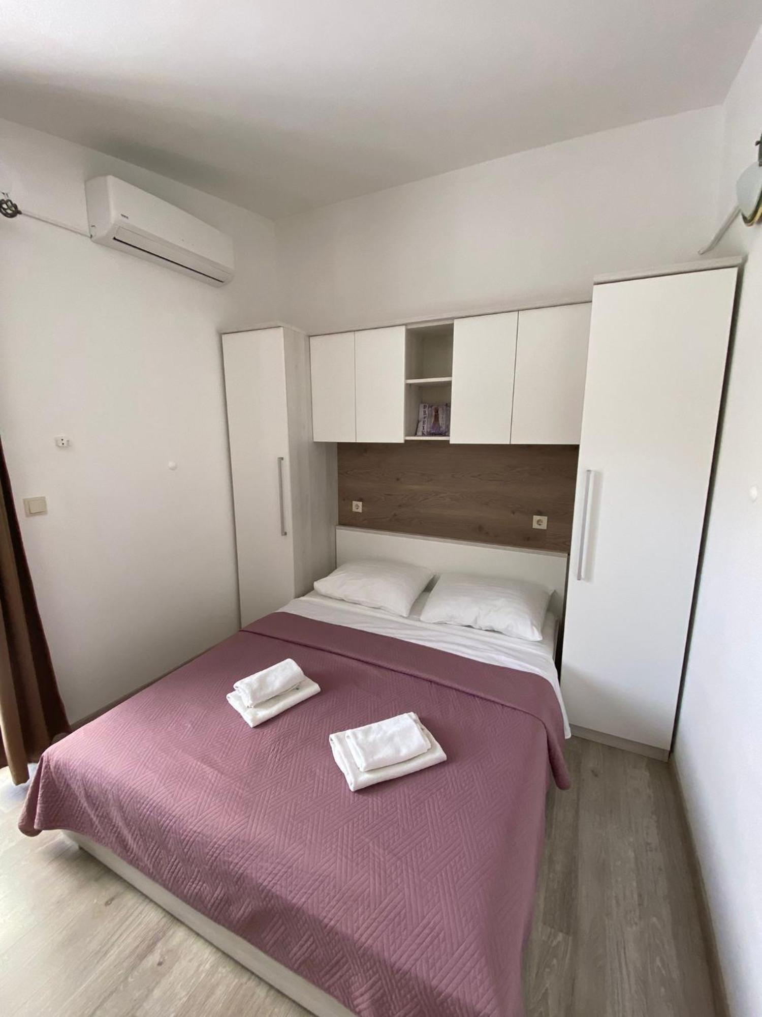 Apartmani Roko Drvenik  Ngoại thất bức ảnh