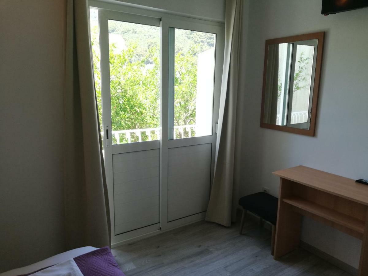 Apartmani Roko Drvenik  Ngoại thất bức ảnh