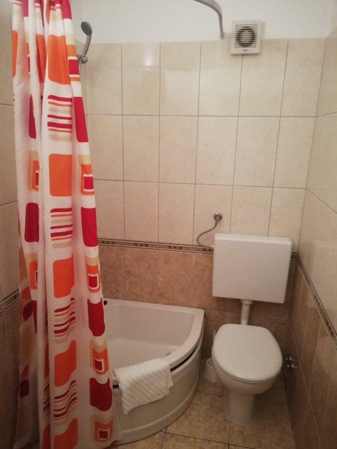 Apartmani Roko Drvenik  Ngoại thất bức ảnh